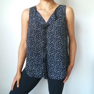 Cynthia Rowley B&W sleeveless ruffle blouse size L